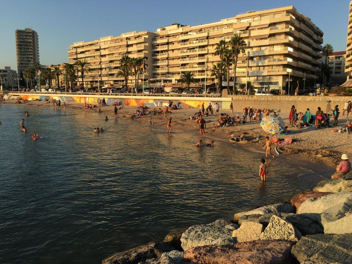 Argentine T2 De 55M2 Tout Confort En Bord De Plage Saint-Raphaël Exteriér fotografie